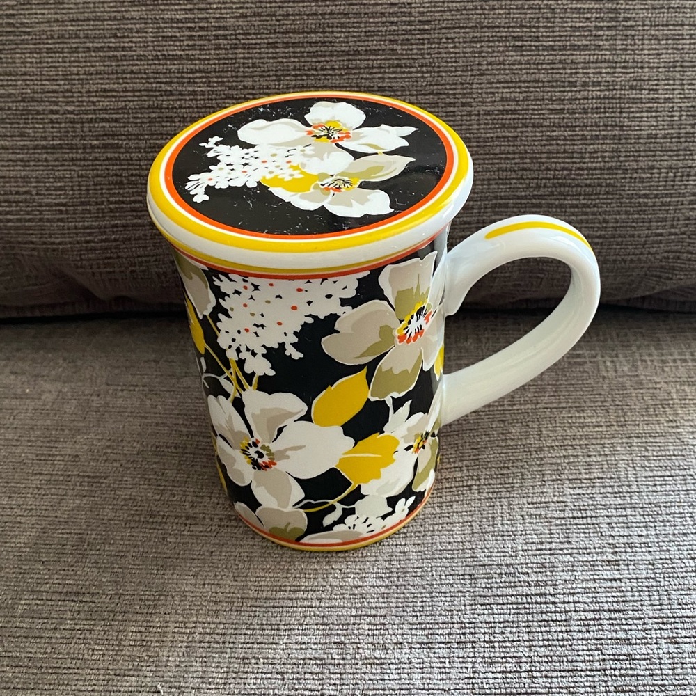 Vera Bradley Porcelain Black Background Dogwood Floral Cup Mug with Lid Coaster